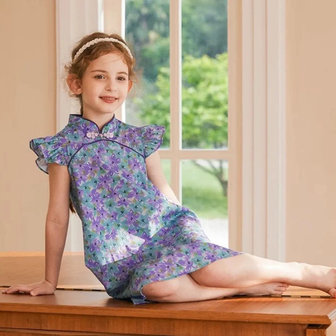 复古中式飞袖碎花旗袍裙 Vintage-Style Ruffled Sleeve Floral Cotton Qipao Dress