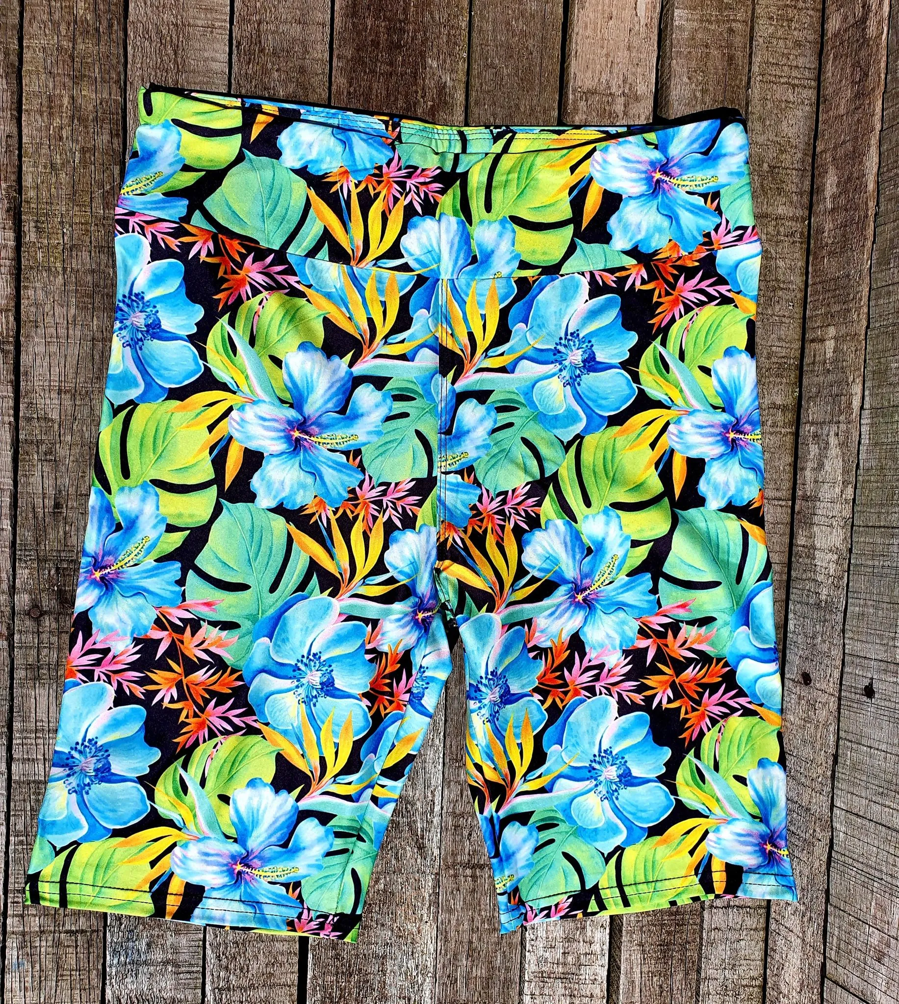 24/7 Biker Shorts - Tropical Flowers