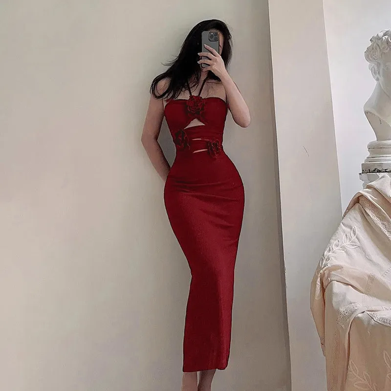 Niche Hollowed H-line Halter Dress