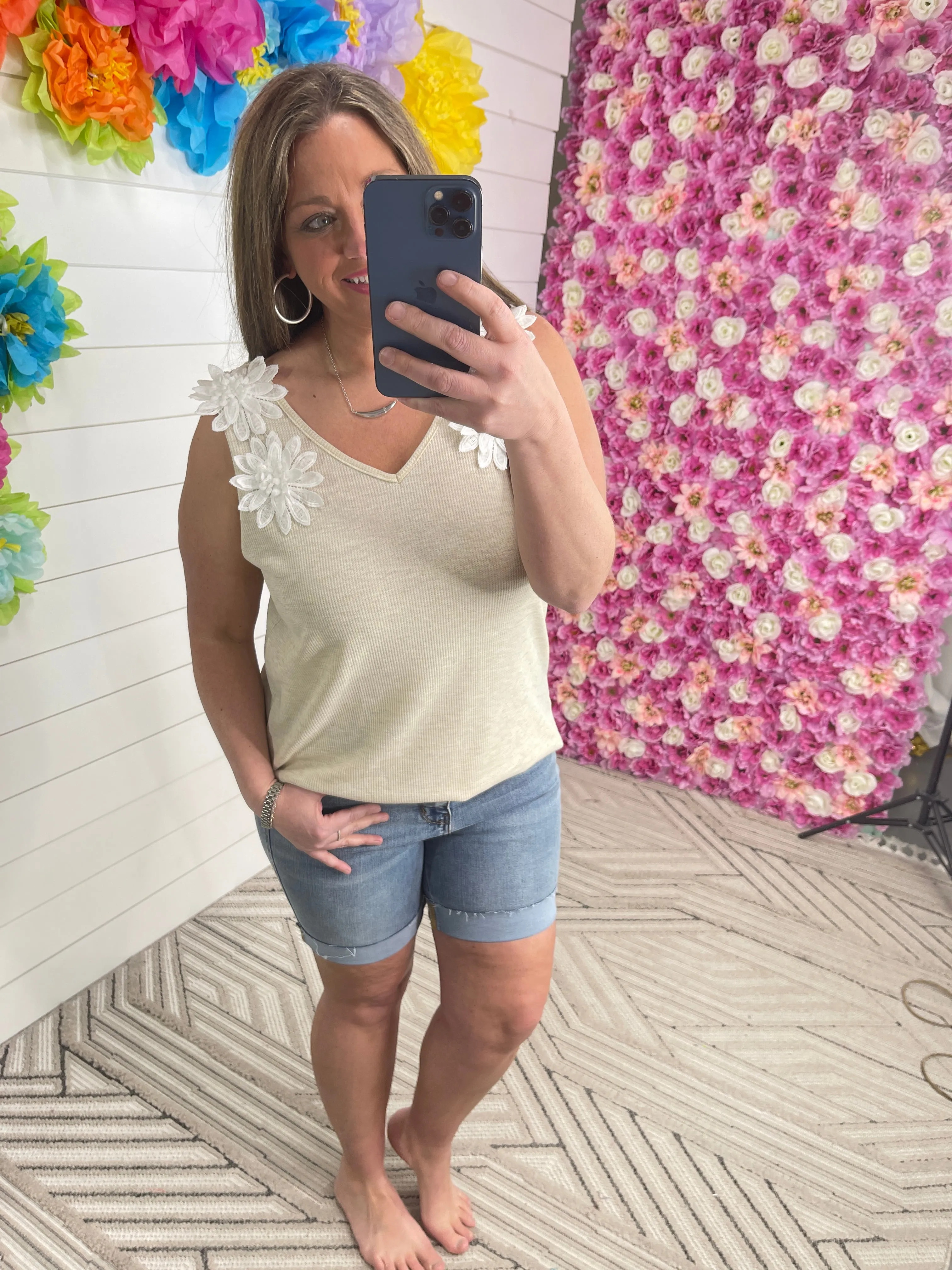 OATMEAL KNIT FLORAL ACCENT TANK